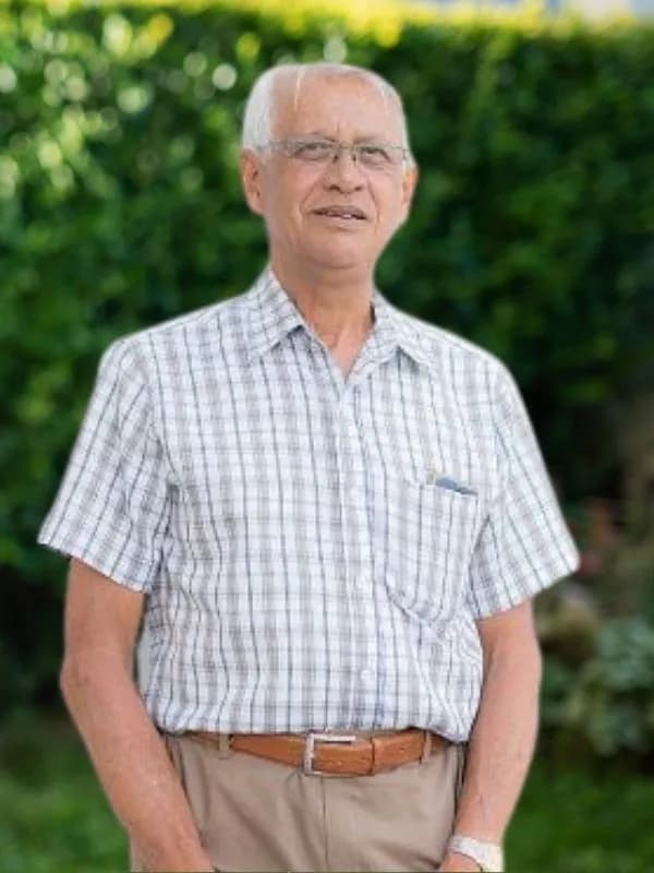 Dr Gerard Smit